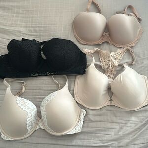 Bundle of 4 Victoria secret 32DDD bras